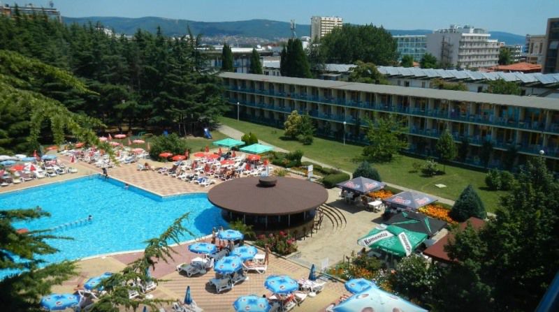 Continental Park Hotel Slăntjev Brjag Exteriör bild