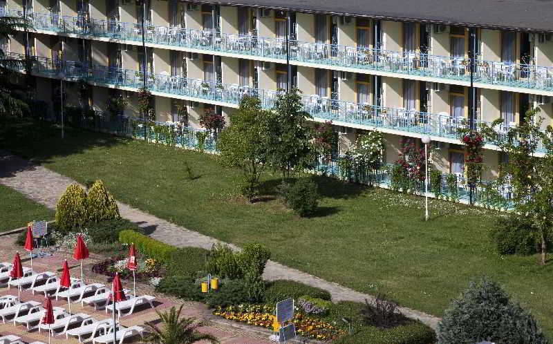 Continental Park Hotel Slăntjev Brjag Exteriör bild