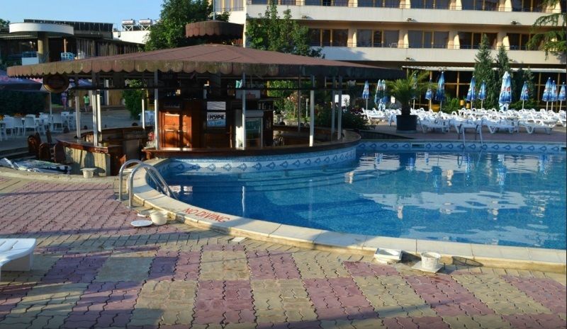 Continental Park Hotel Slăntjev Brjag Exteriör bild